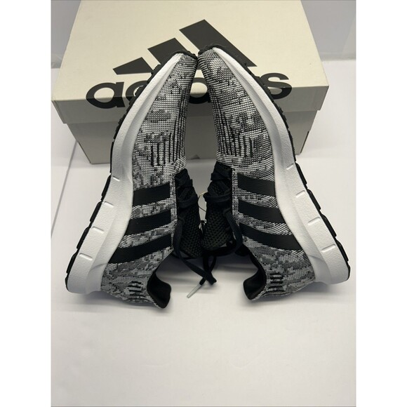 adidas Swift Run 1.0 Black White Men Size 6.5 1F0569 New in Box main image 6